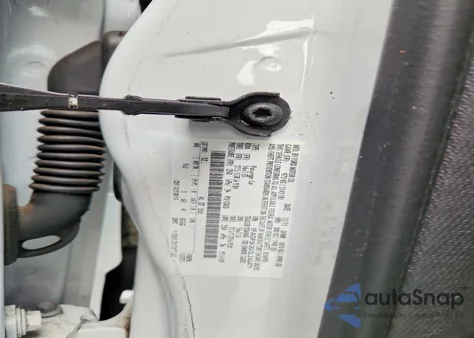 2016 Ford Focus Se z USA, uszkodzony, nr VIN 1FADP3F20GL242471